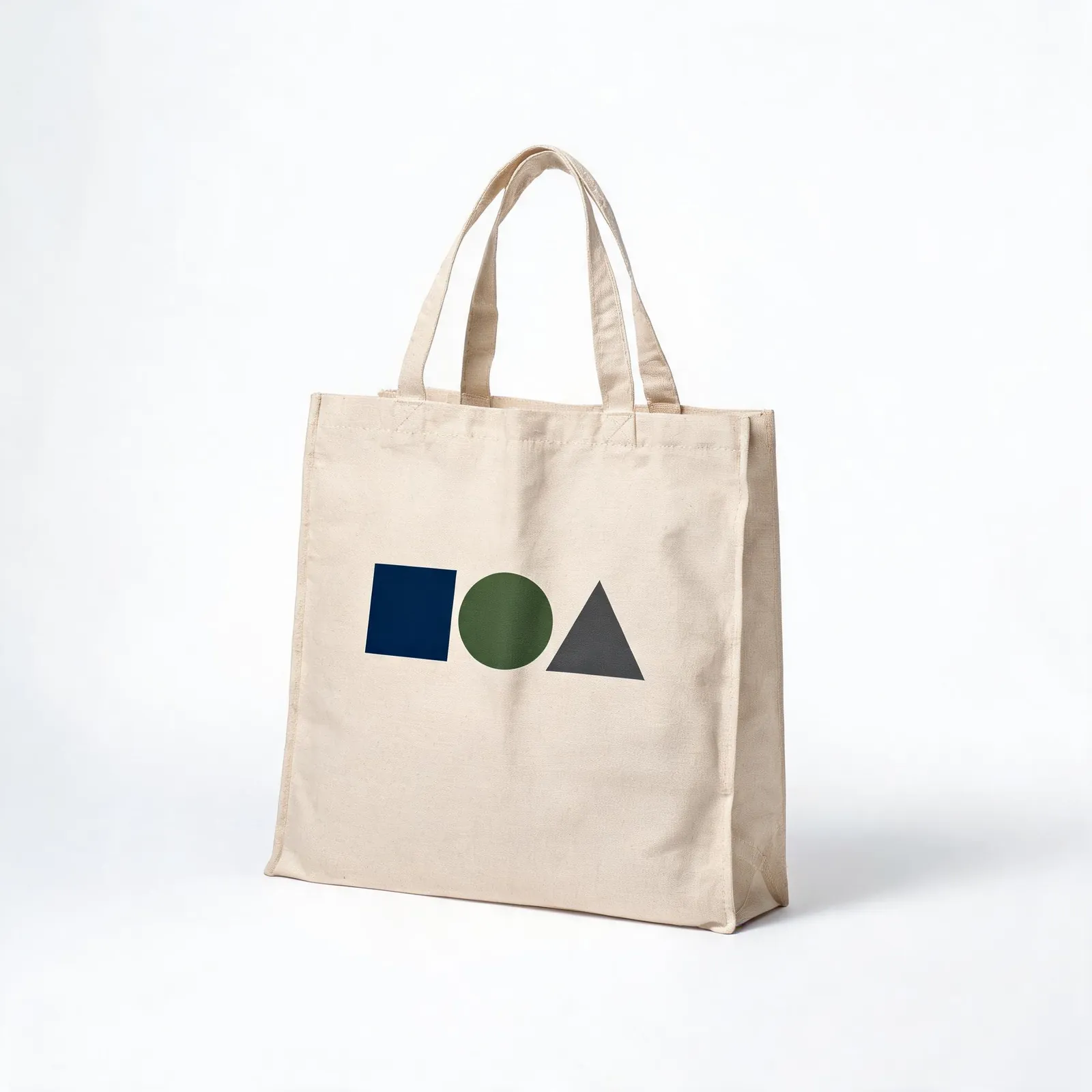 Impresion de logotipo personalizado en una bolsa tote de lona natural